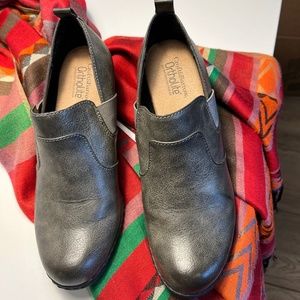 Croft and Barrow Ortholite gray heels